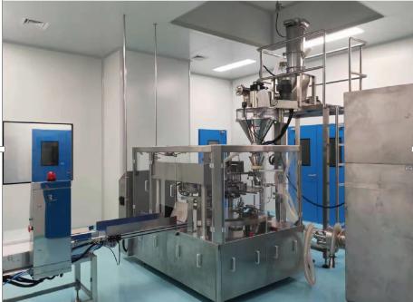 獸藥粉劑給袋式包裝機客戶現(xiàn)場